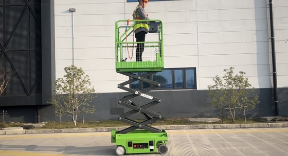 3M PLATFORM HÖHEIT 240KG Selbstfahrende mobile erhöhte Luftarbeitsplattform
